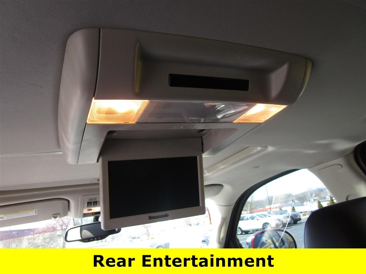 Cadillac Escalade 2WD Luxury 2013