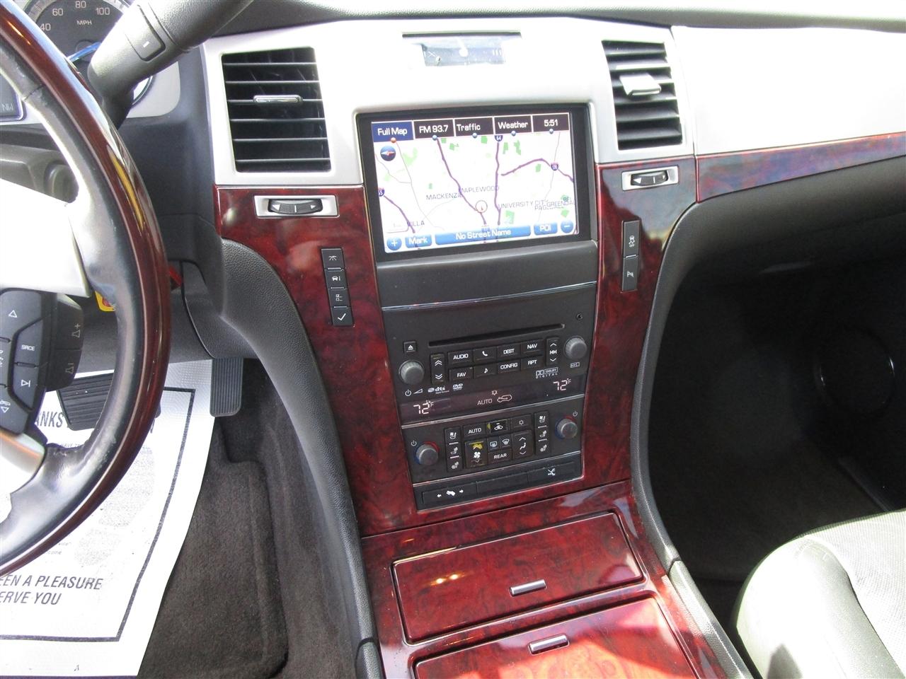 Cadillac Escalade 2WD Luxury 2013