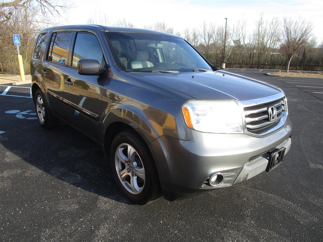 Honda Pilot EX-L 4WD 5-Spd AT 2012