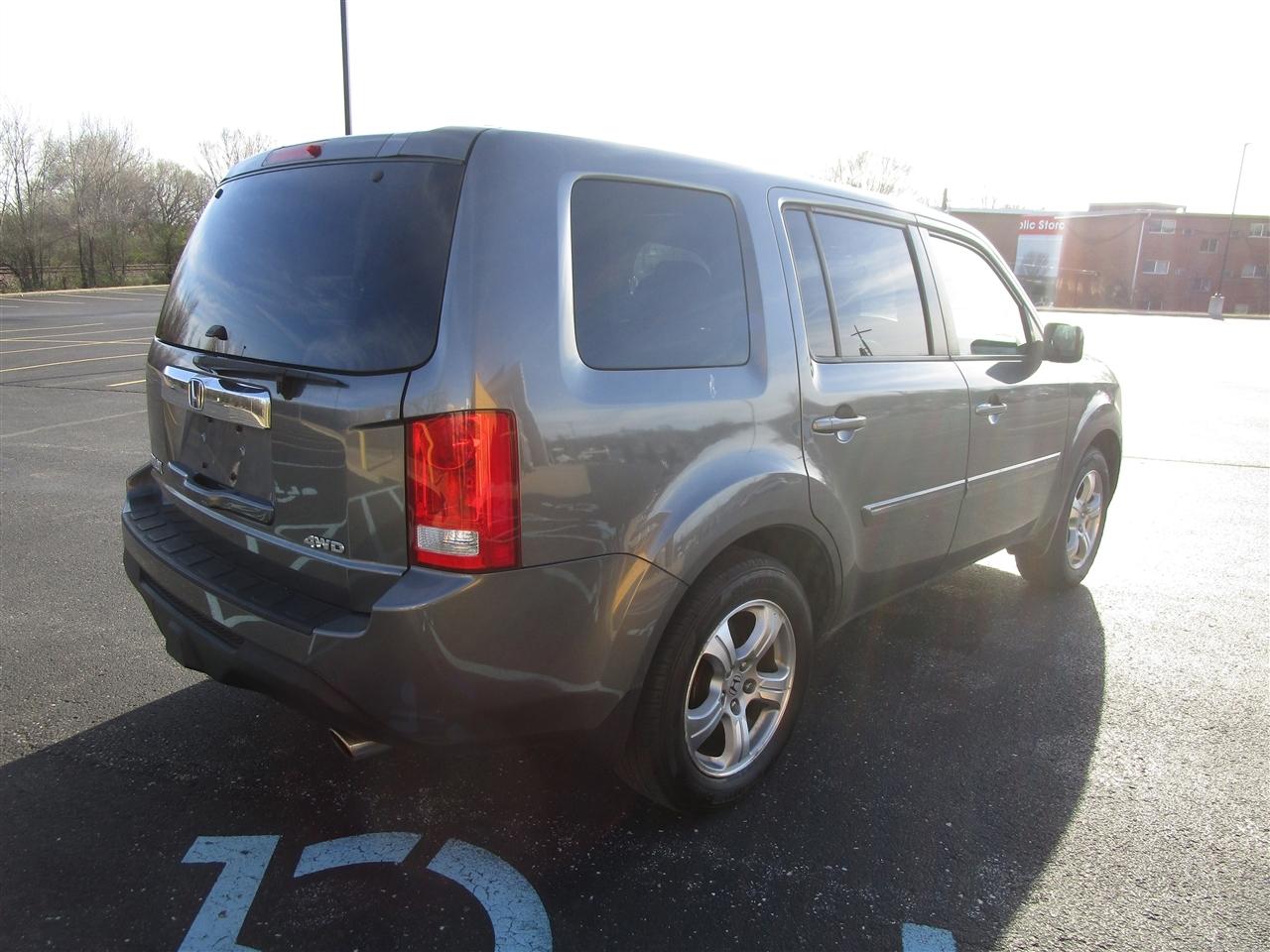 Honda Pilot EX-L 4WD 5-Spd AT 2012