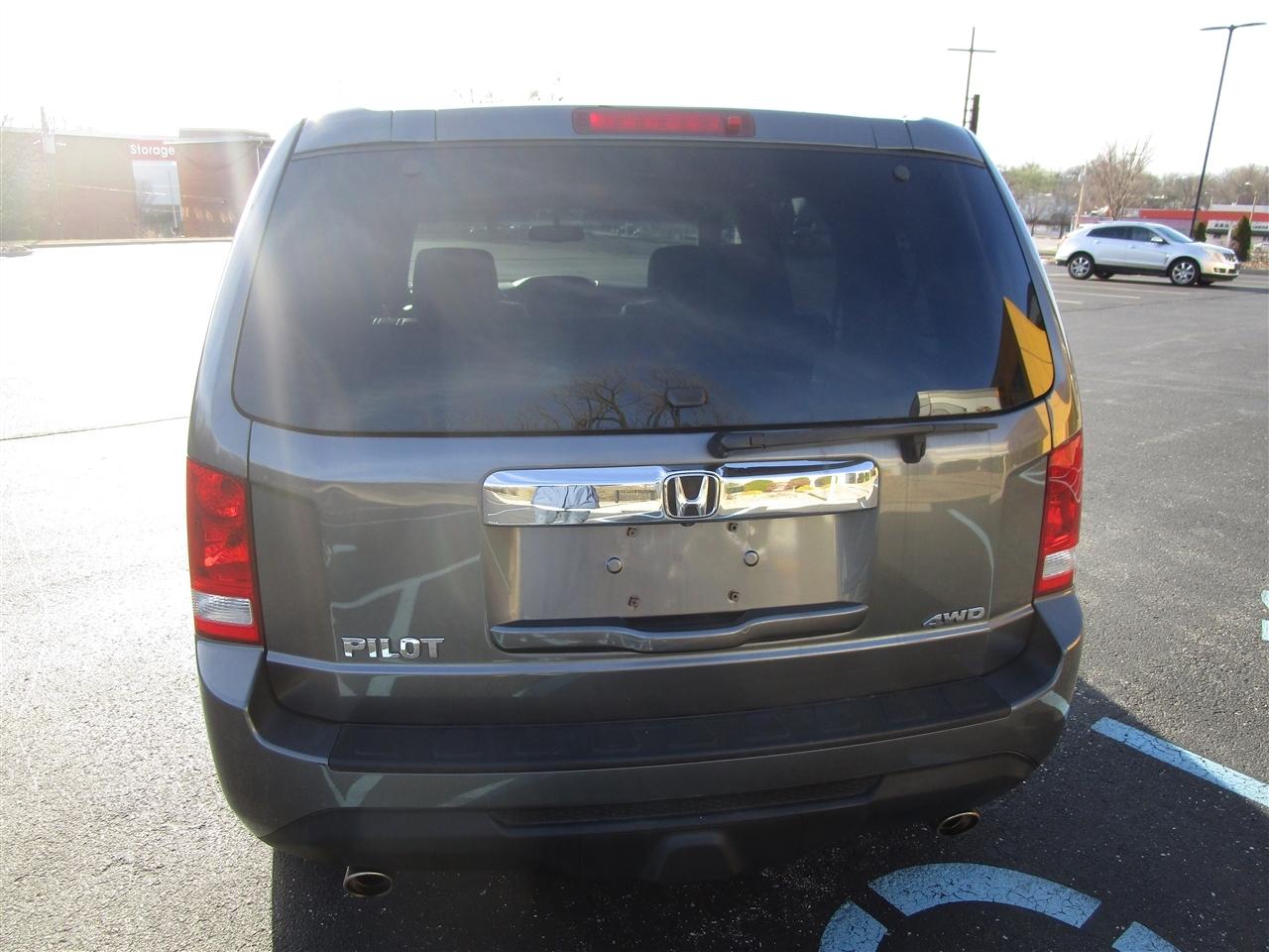 Honda Pilot EX-L 4WD 5-Spd AT 2012
