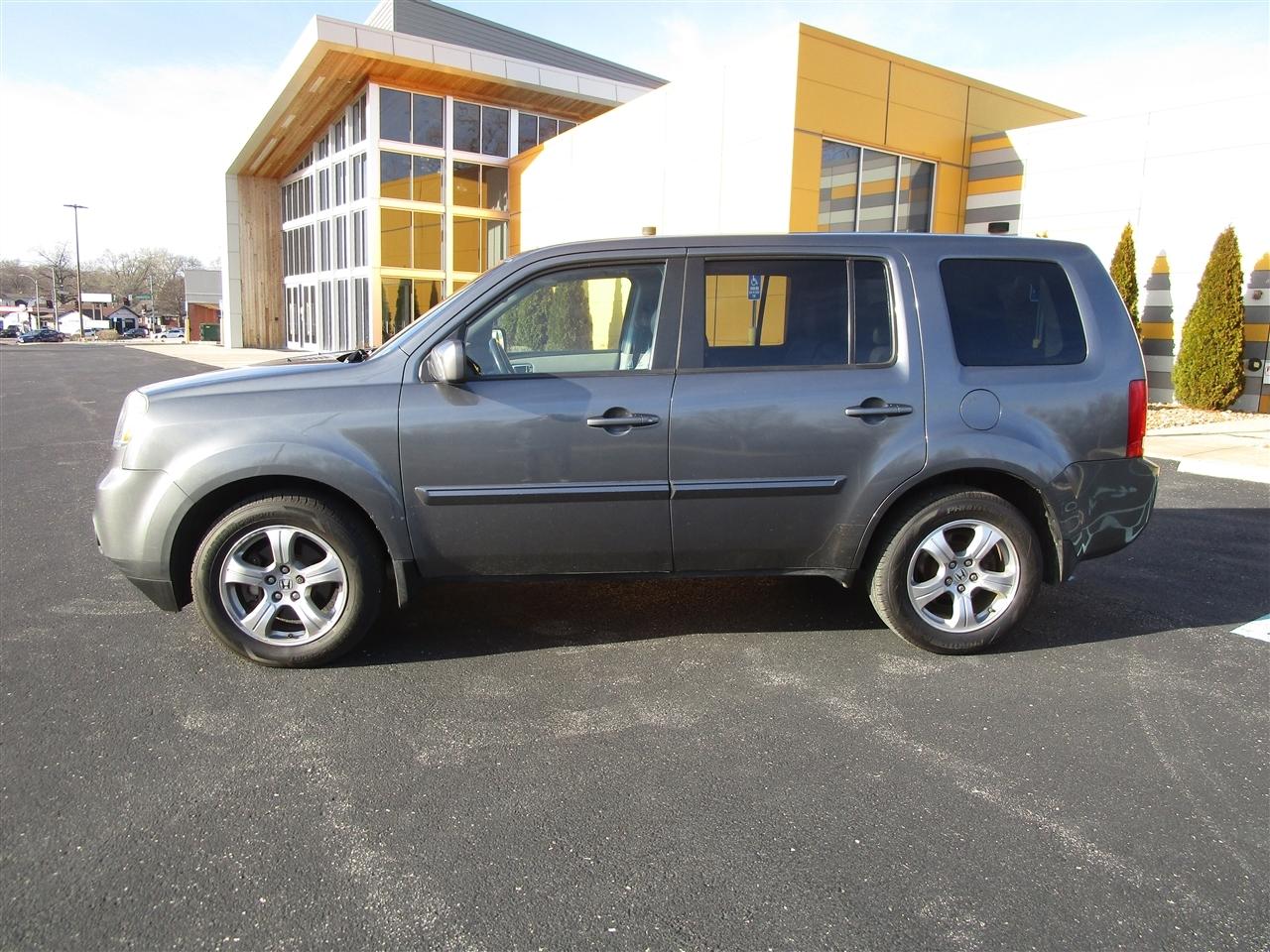 Honda Pilot EX-L 4WD 5-Spd AT 2012