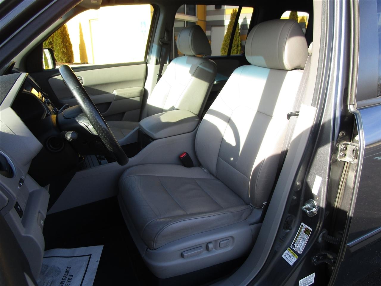 Honda Pilot EX-L 4WD 5-Spd AT 2012