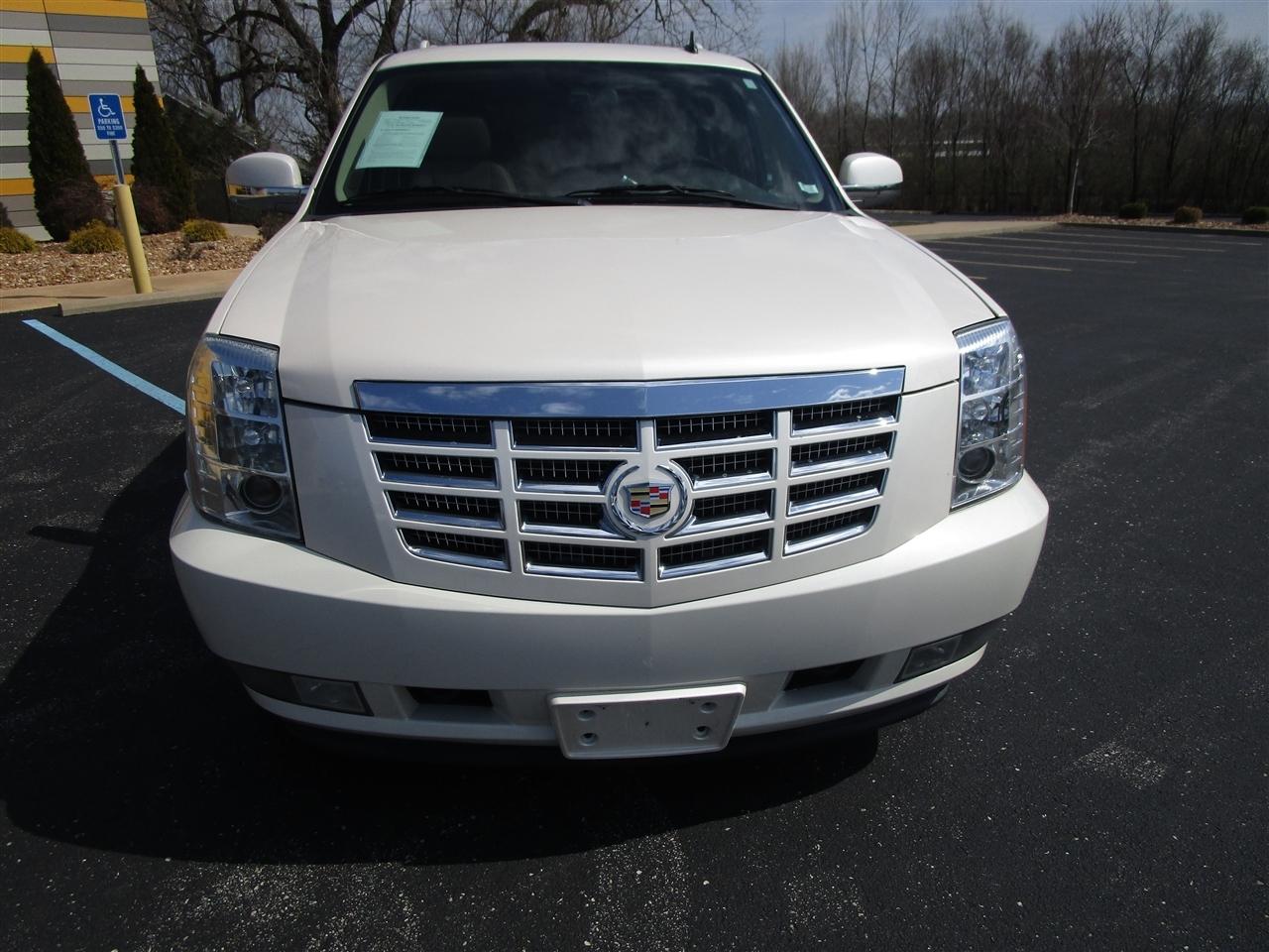 Cadillac Escalade Luxury AWD 2014