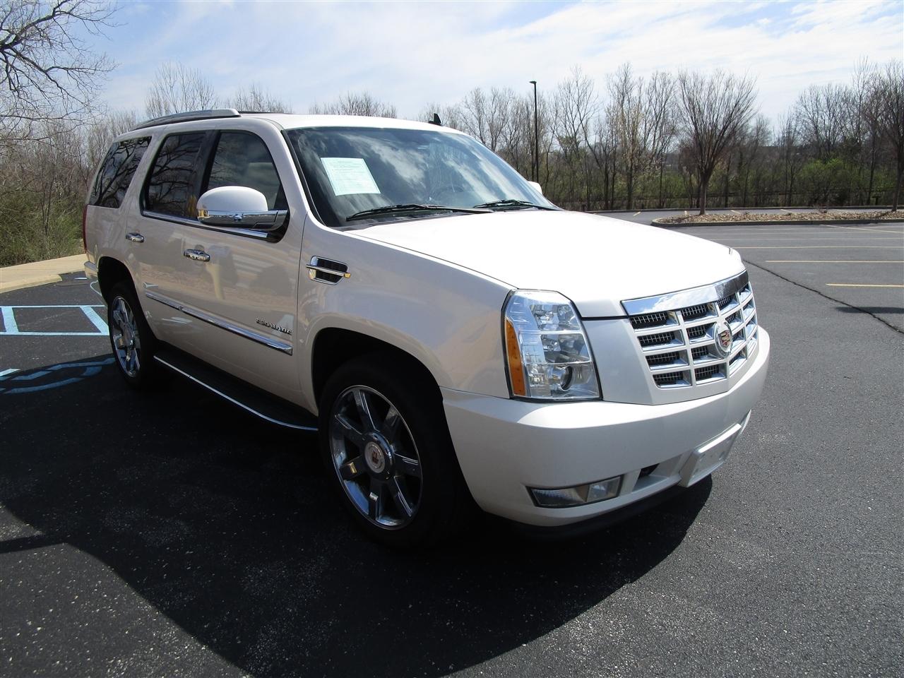 Cadillac Escalade Luxury AWD 2014