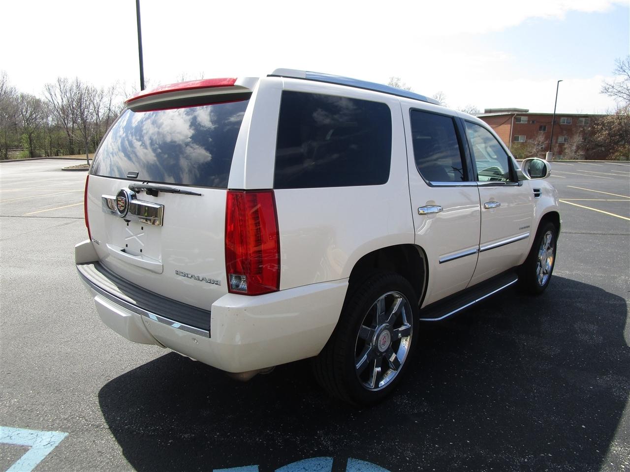 Cadillac Escalade Luxury AWD 2014