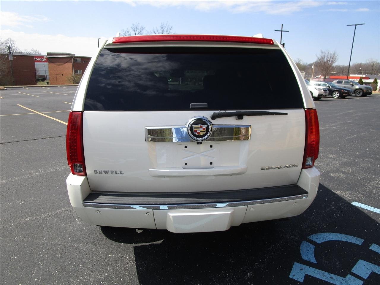Cadillac Escalade Luxury AWD 2014