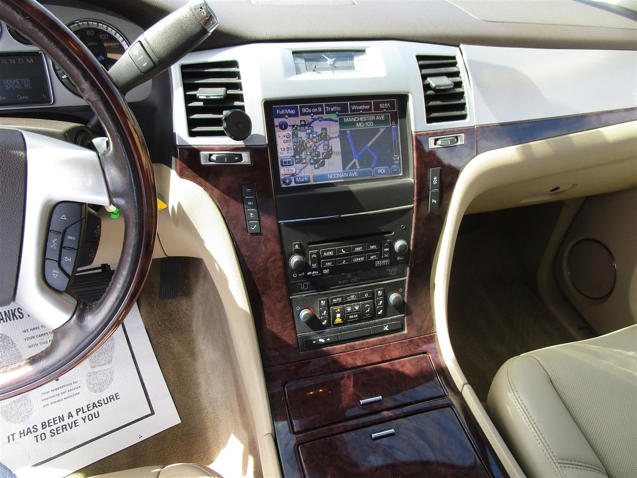 Cadillac Escalade Luxury AWD 2014