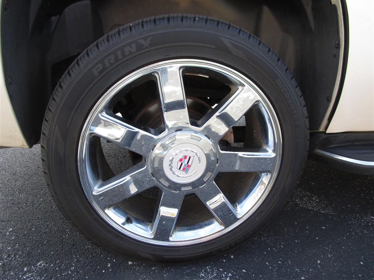 Cadillac Escalade Luxury AWD 2014