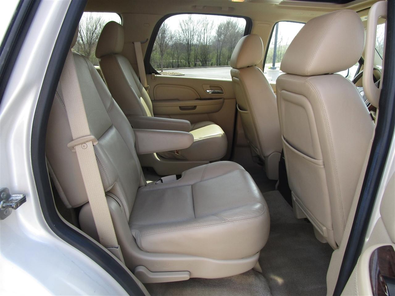 Cadillac Escalade Luxury AWD 2014