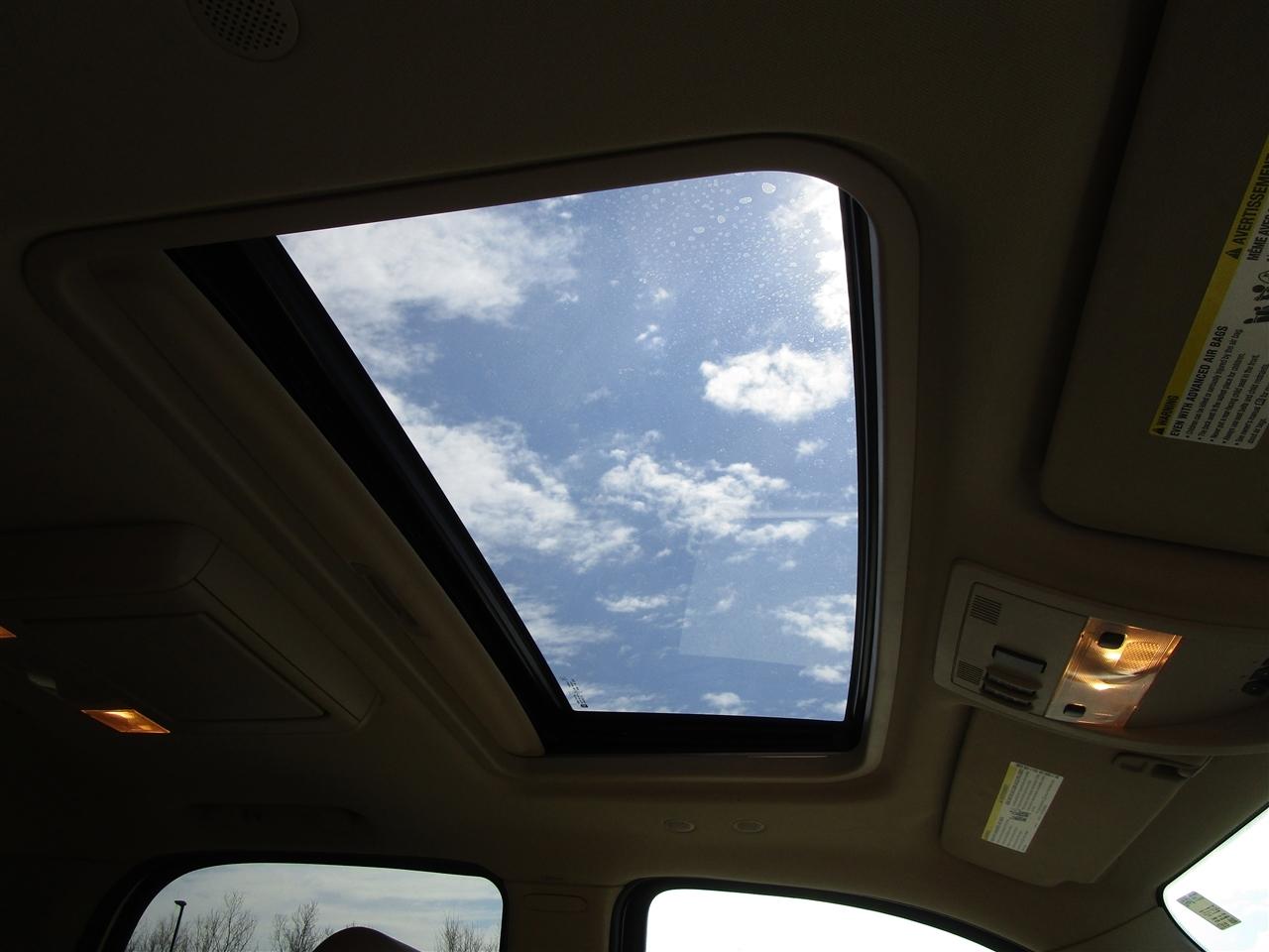 Cadillac Escalade Luxury AWD 2014