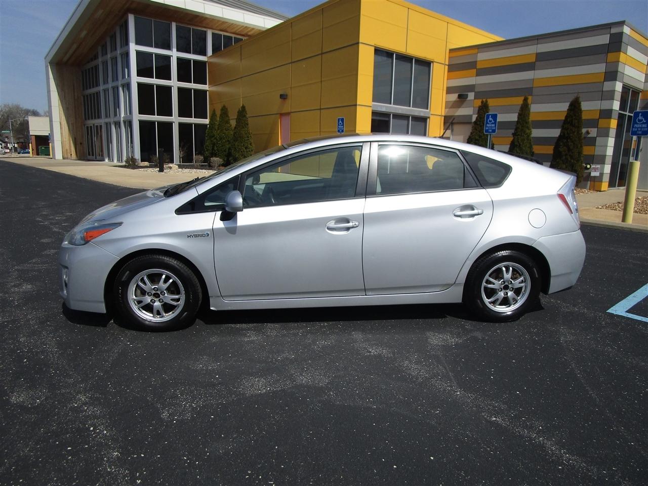 Toyota Prius Prius IV 2010