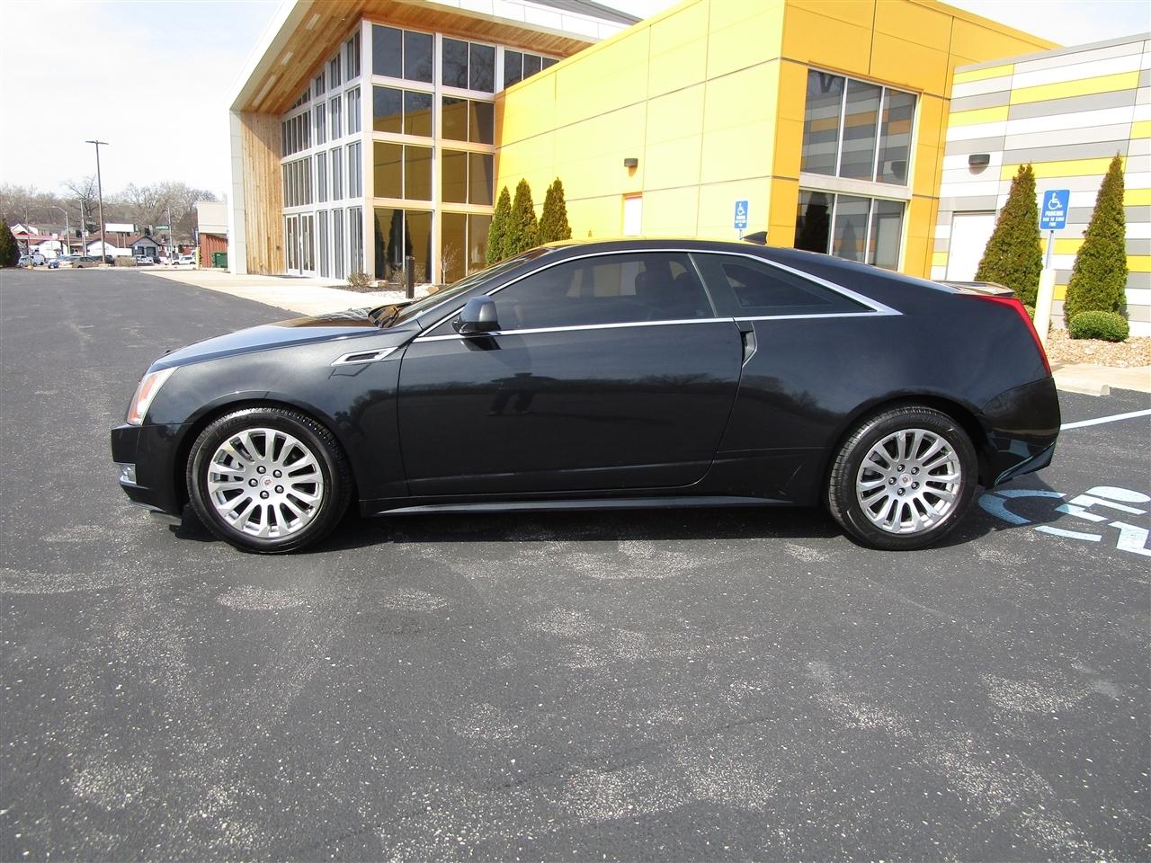 Cadillac CTS Premium AWD Coupe with Navigation 2011