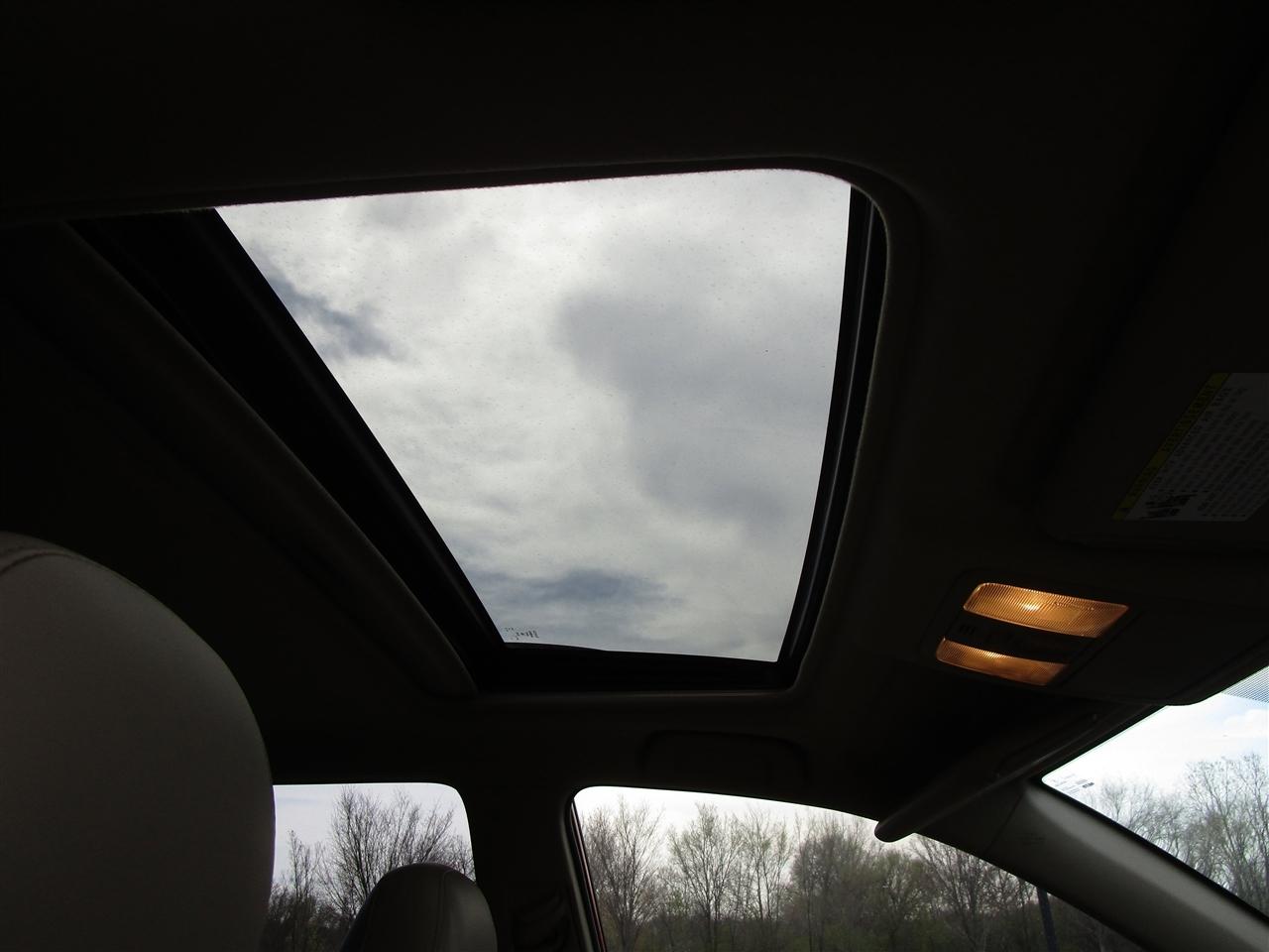 Toyota RAV4 Limited I4 2WD 2010