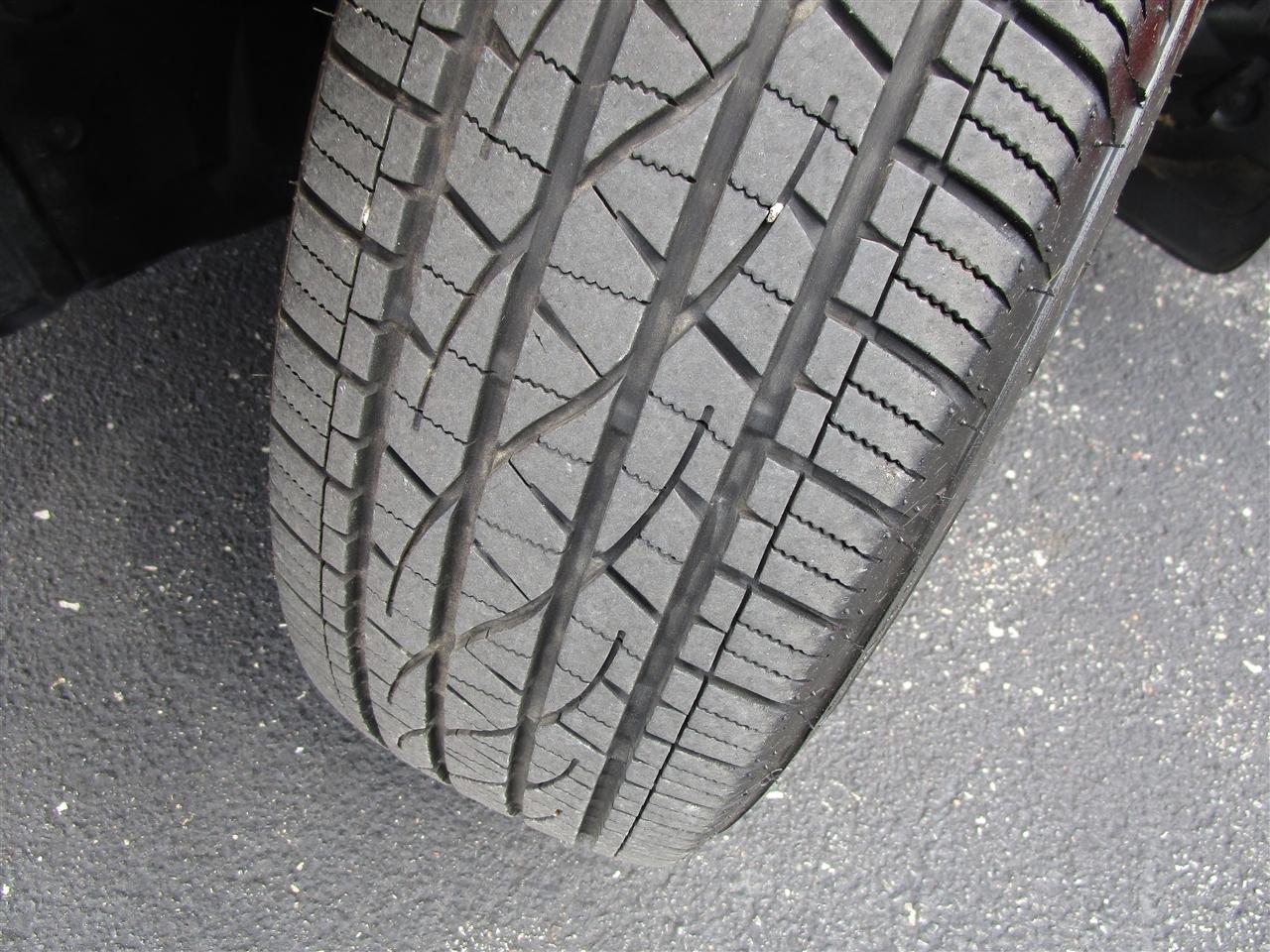 Toyota RAV4 Limited I4 2WD 2010