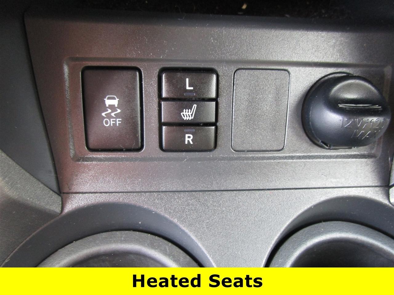 Toyota RAV4 Limited I4 2WD 2010