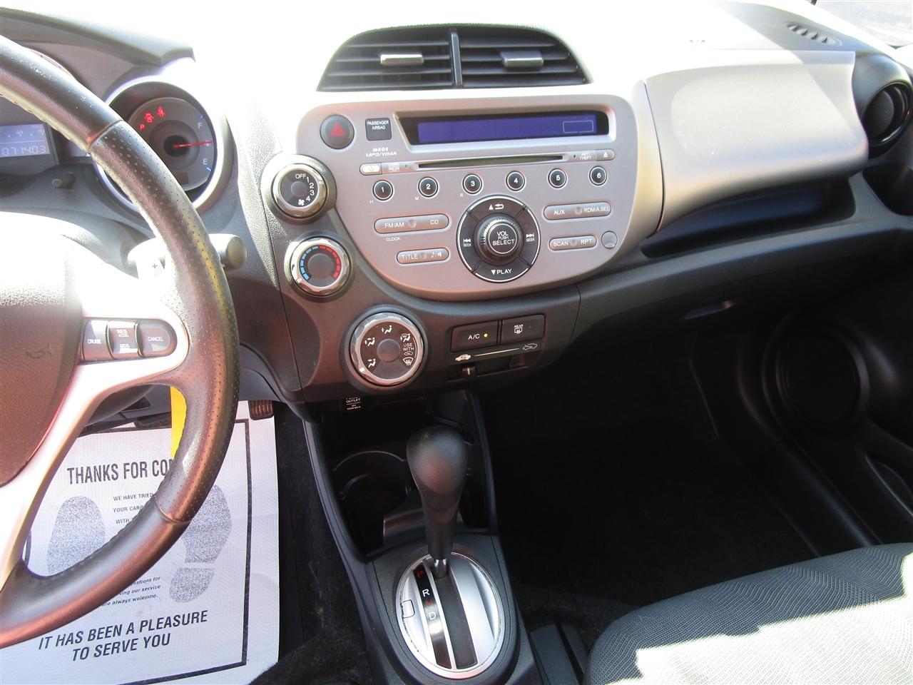 Honda Fit Sport 5-Speed AT 2010