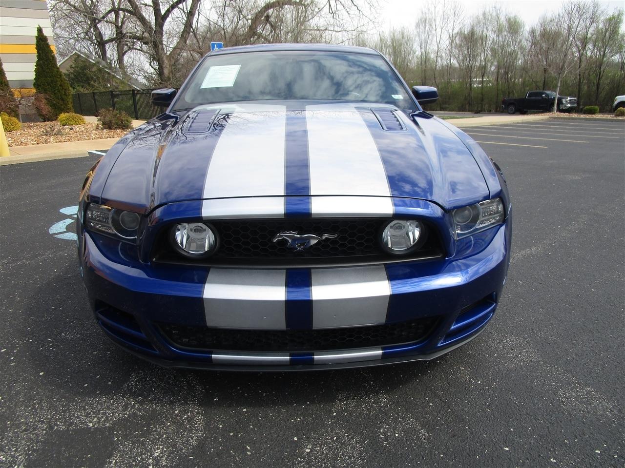 Ford Mustang GT Coupe 2013