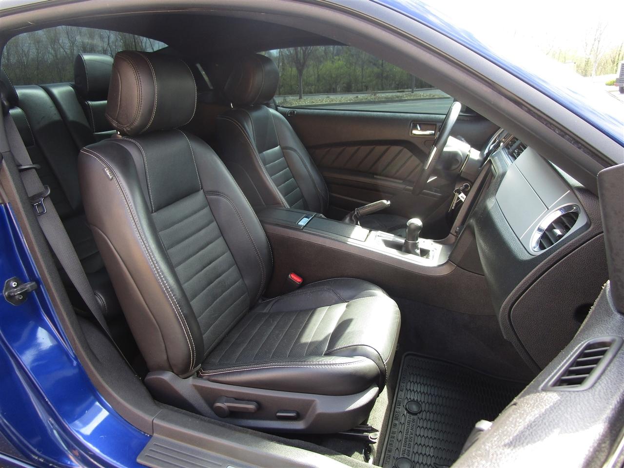 Ford Mustang GT Coupe 2013