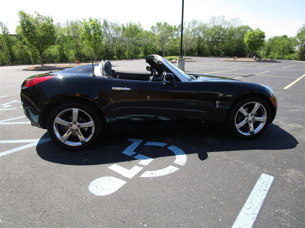 Pontiac Solstice Roadster 2006