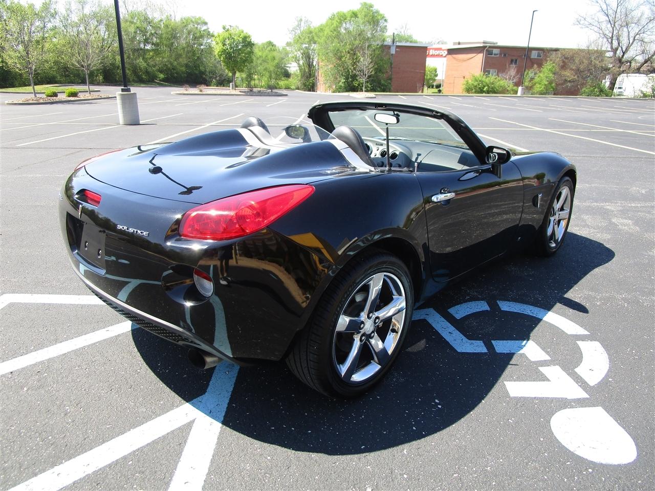 Pontiac Solstice Roadster 2006