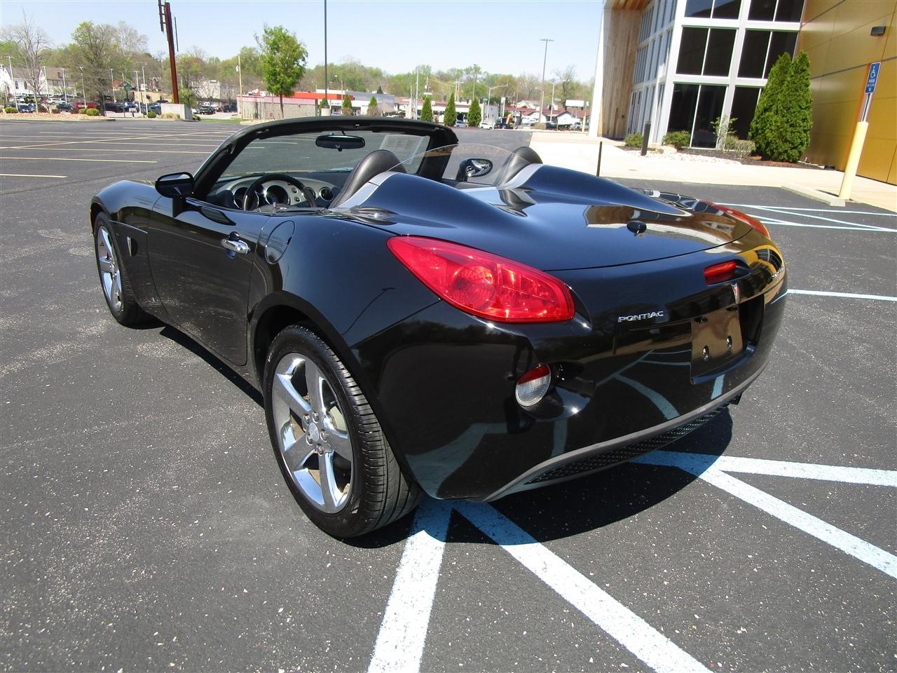 Pontiac Solstice Roadster 2006