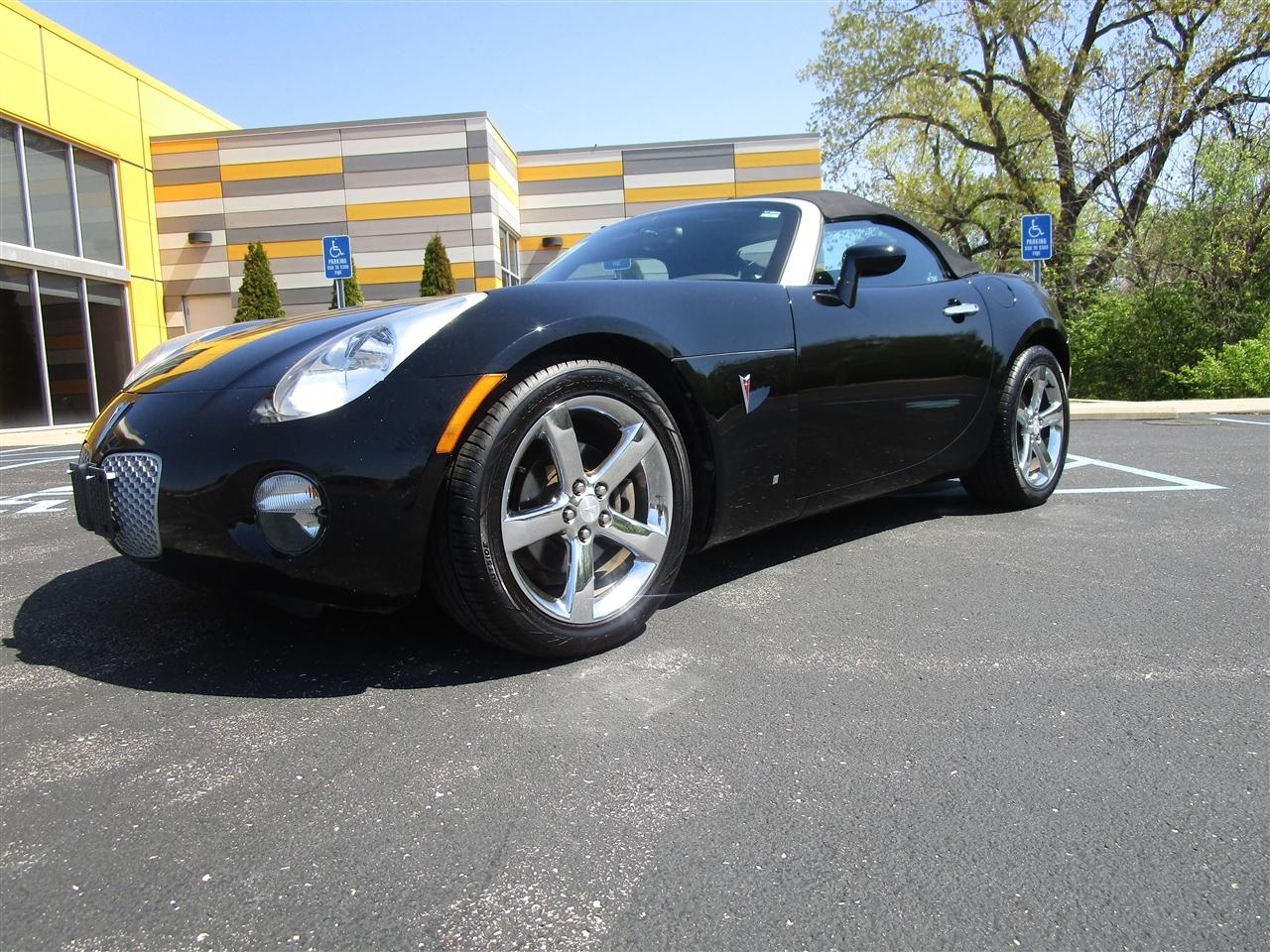 Pontiac Solstice Roadster 2006