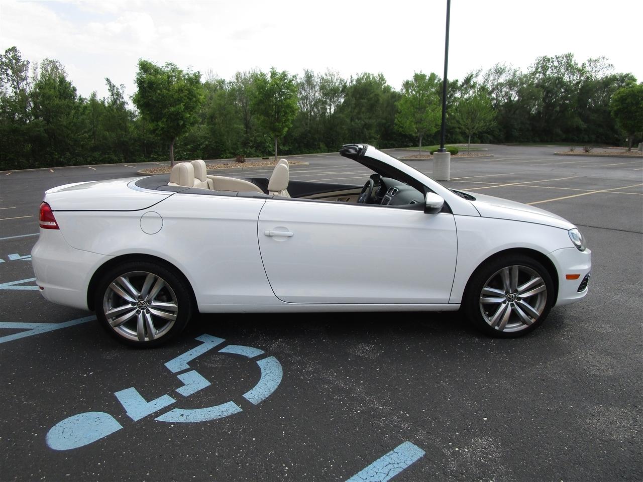 Volkswagen Eos Executive 2015