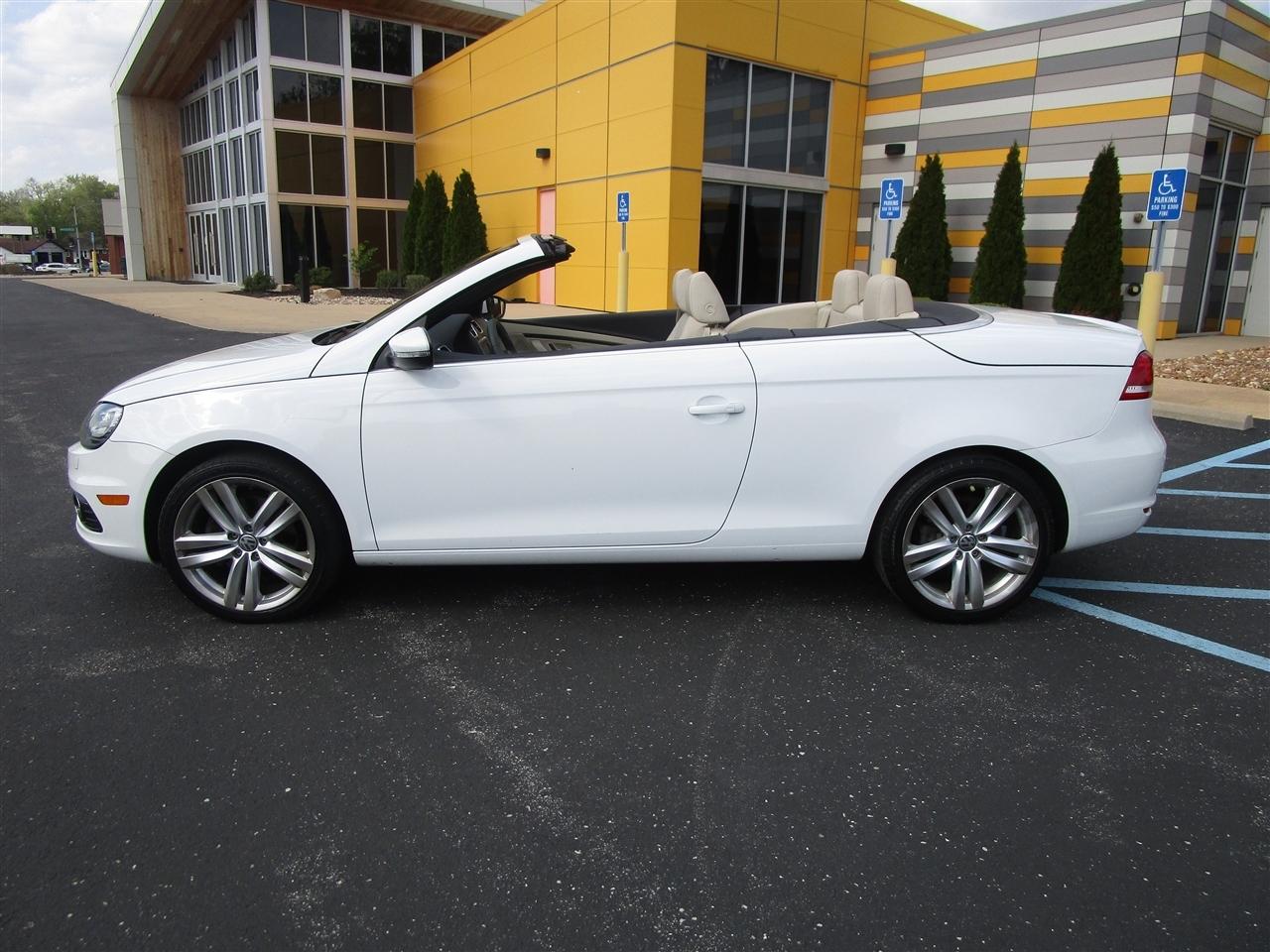Volkswagen Eos Executive 2015