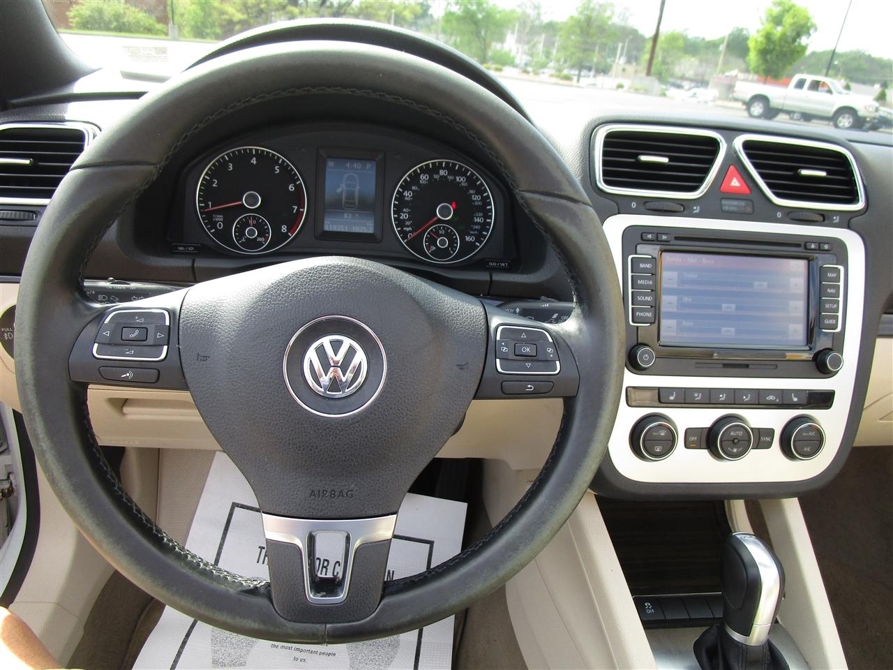 Volkswagen Eos Executive 2015