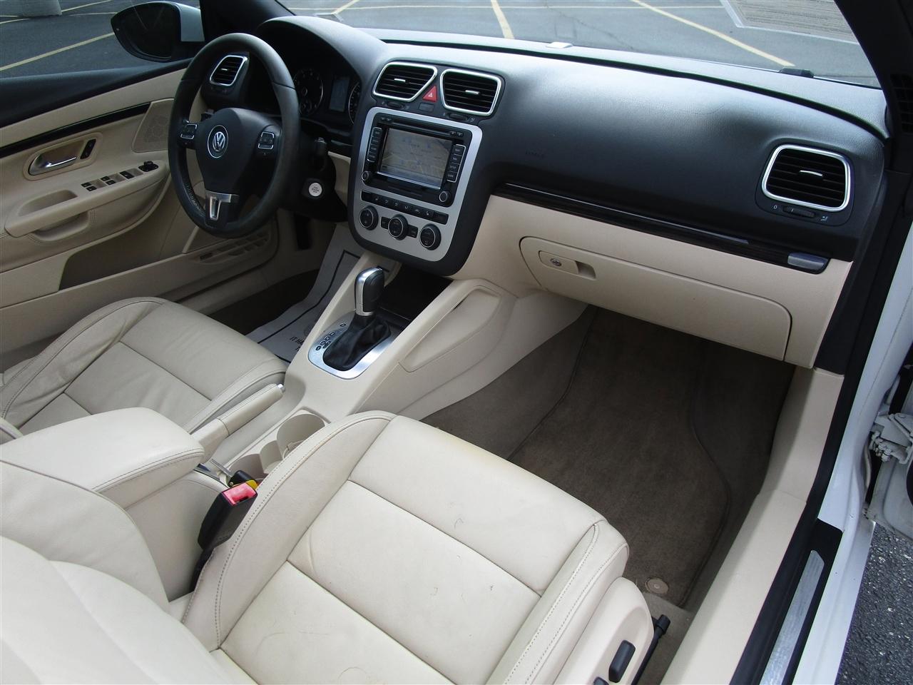 Volkswagen Eos Executive 2015