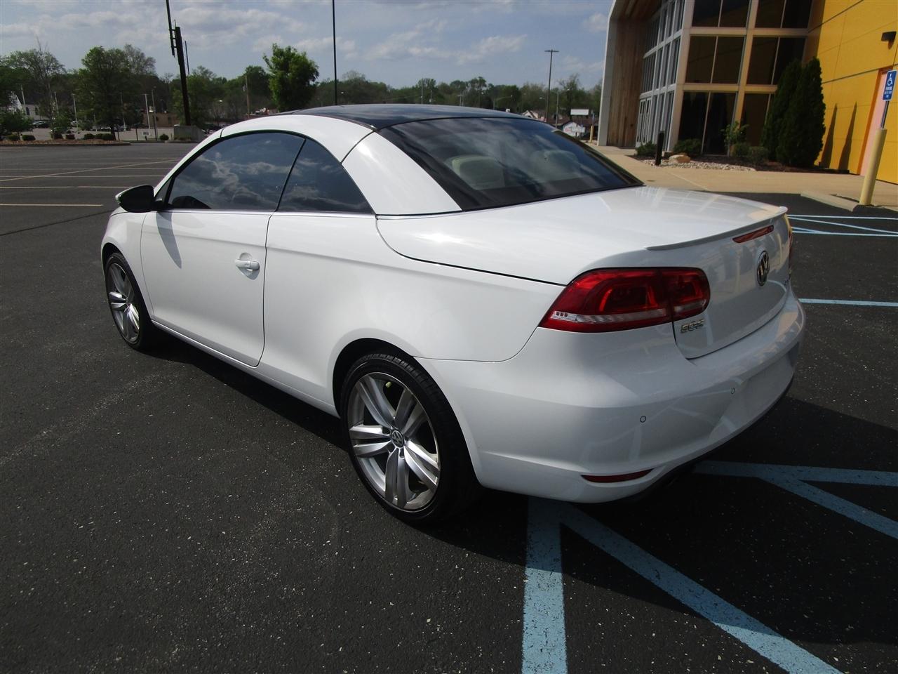 Volkswagen Eos Executive 2015
