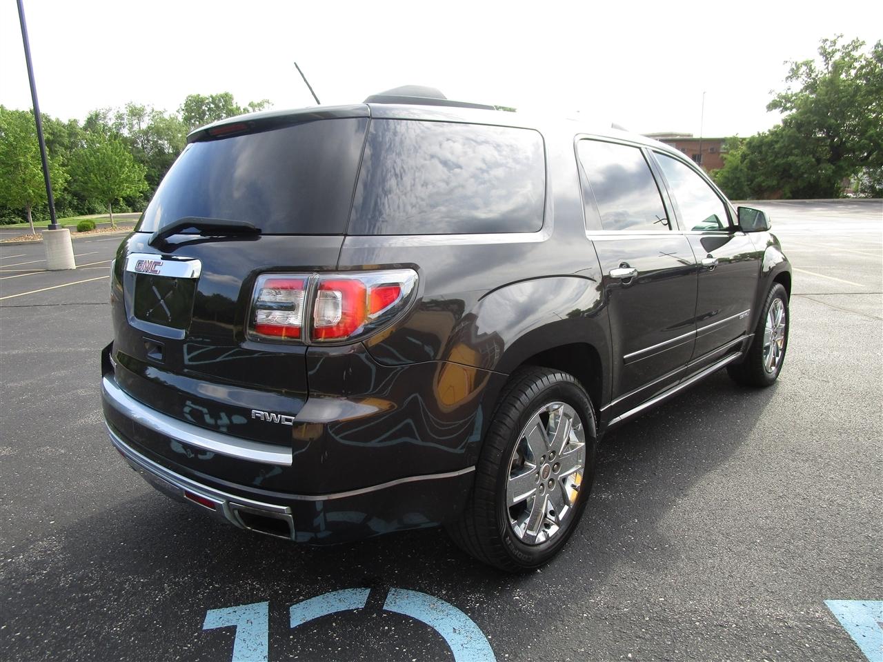 GMC Acadia Denali AWD 2015