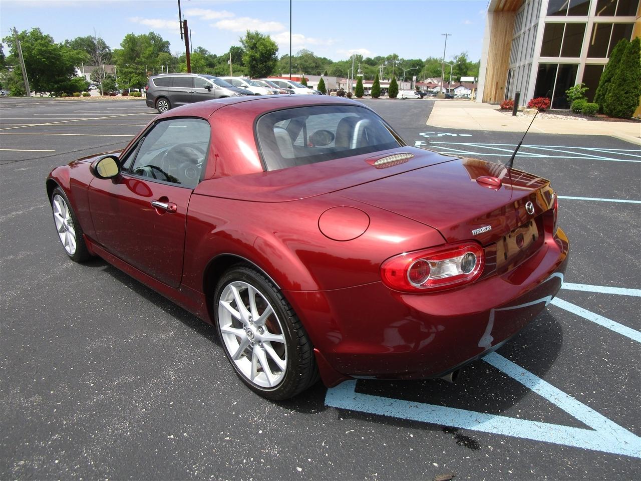 Mazda MX-5 Miata Grand Touring PRHT 2009