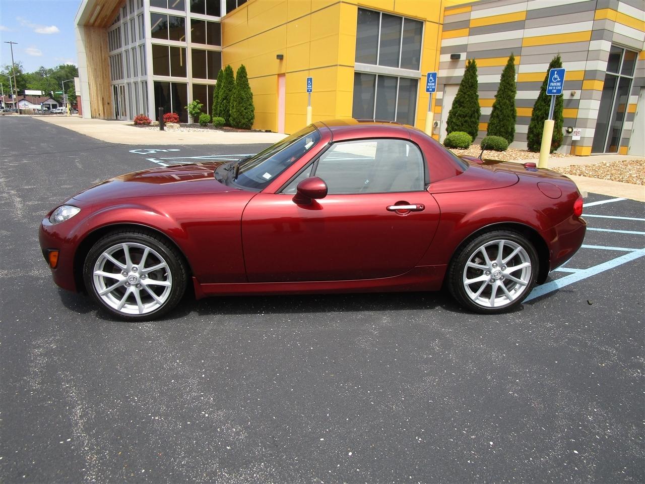 Mazda MX-5 Miata Grand Touring PRHT 2009