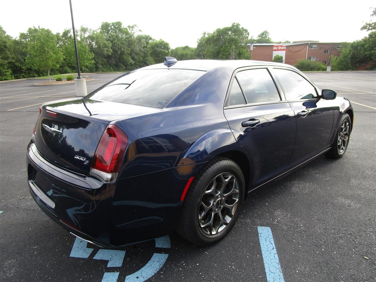 Chrysler 300 S V6 AWD 2016