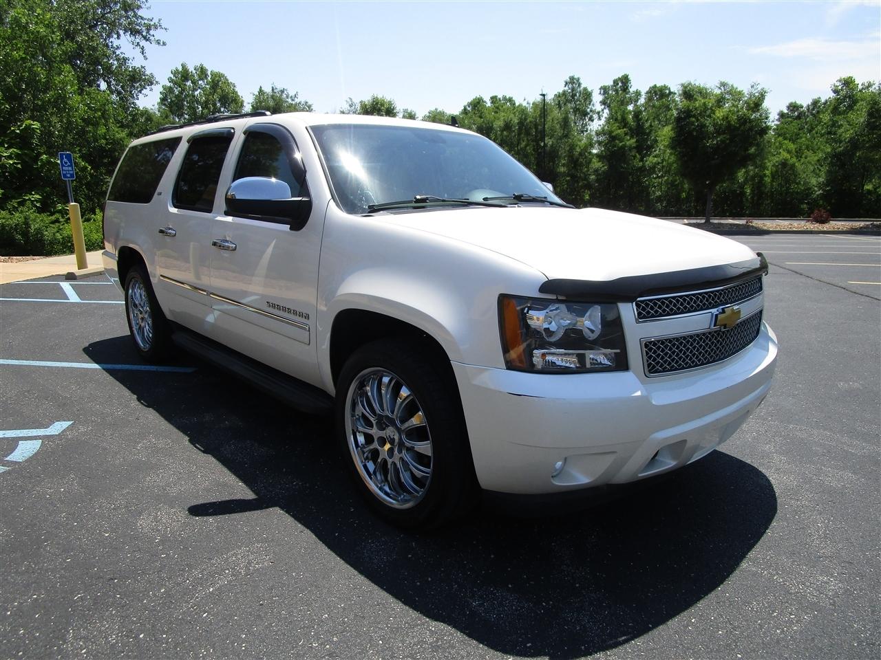 Chevrolet Suburban LTZ 1500 2WD 2013