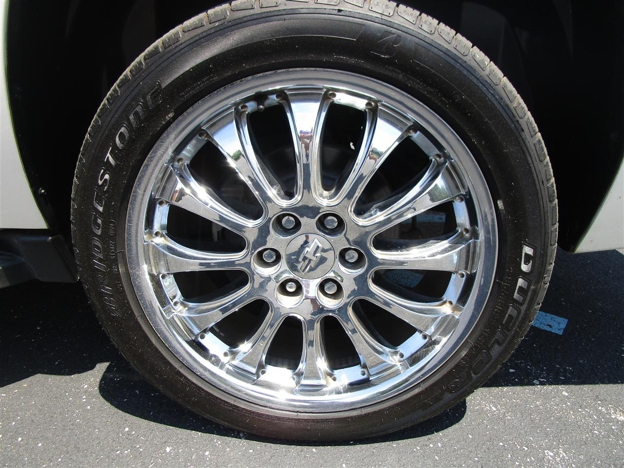 Chevrolet Suburban LTZ 1500 2WD 2013