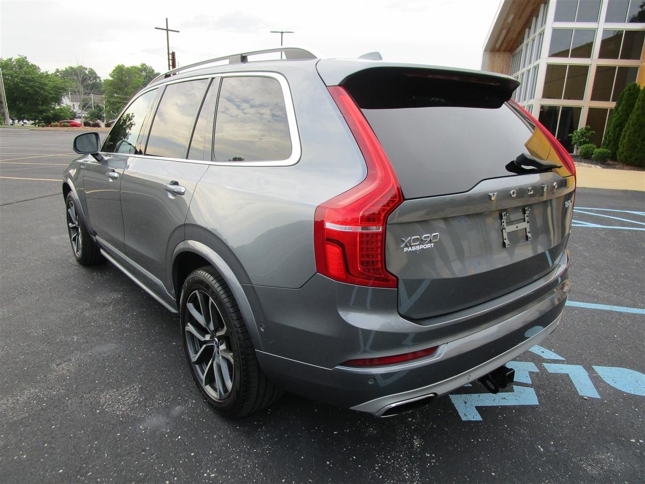 Volvo XC90 T6 Momentum AWD 2016