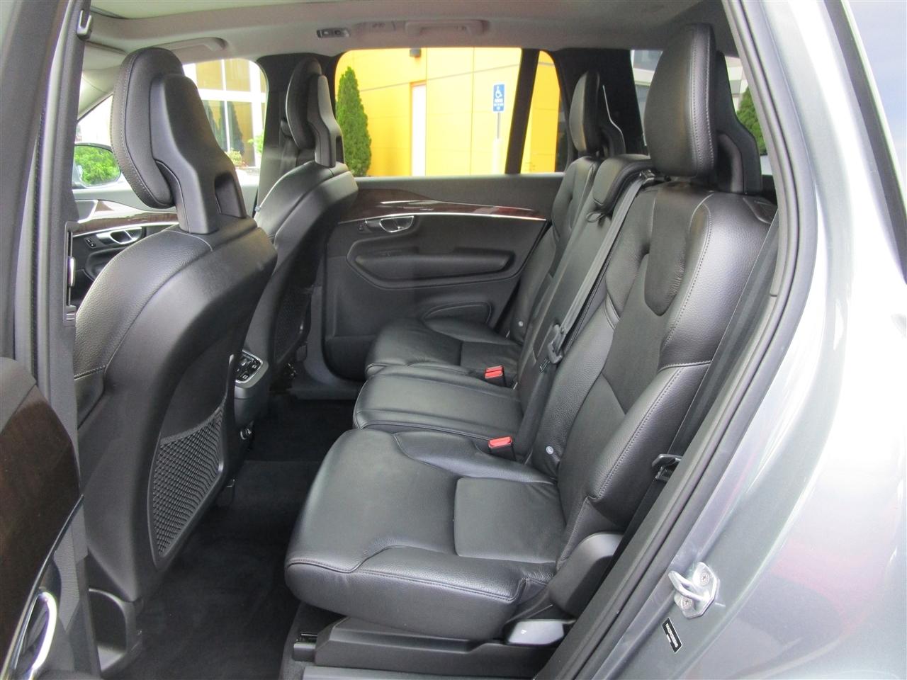 Volvo XC90 T6 Momentum AWD 2016