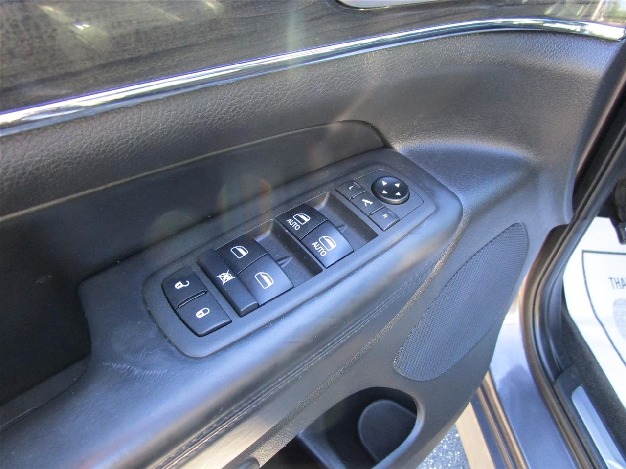 Jeep Grand Cherokee Overland 4WD 2015