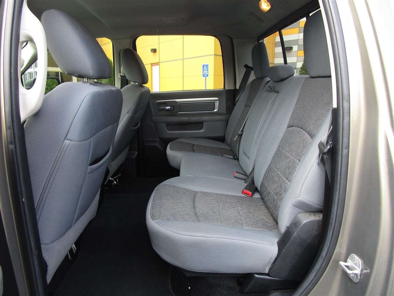 RAM 1500 SLT Crew Cab SWB 4WD 2014