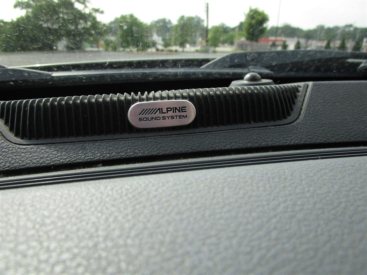RAM 1500 SLT Crew Cab SWB 4WD 2014