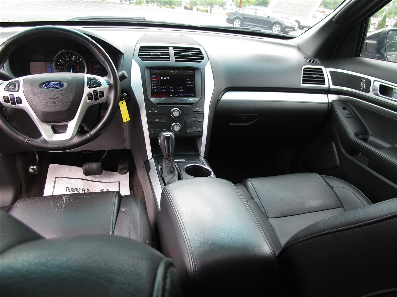 Ford Explorer XLT 4WD 2013