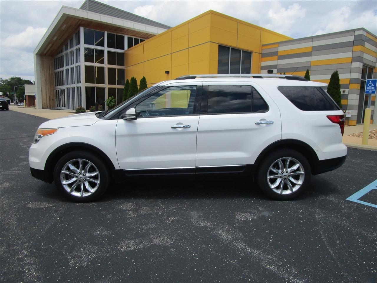 Ford Explorer Limited FWD 2014