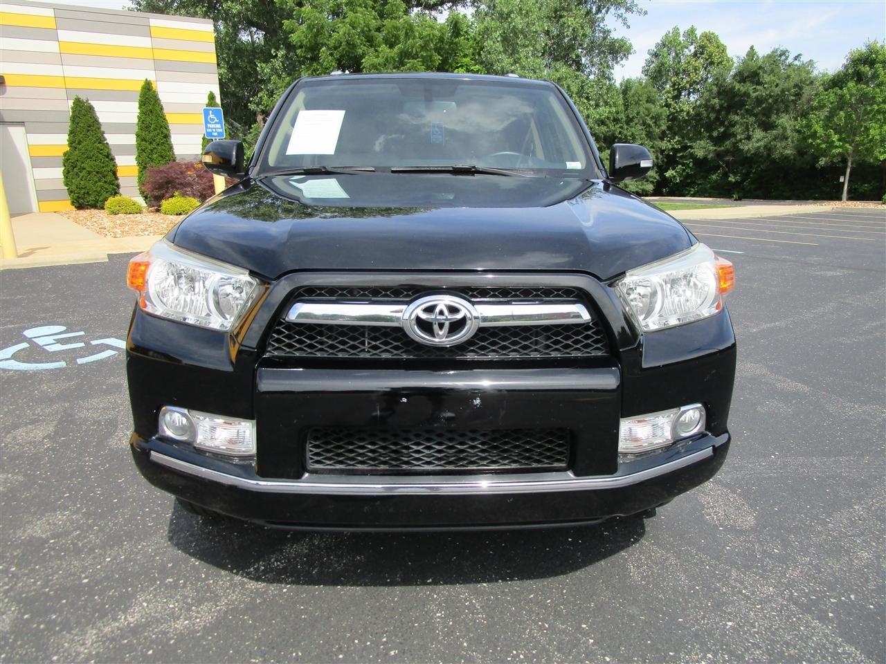 Toyota 4Runner Limited 4WD V6 2012