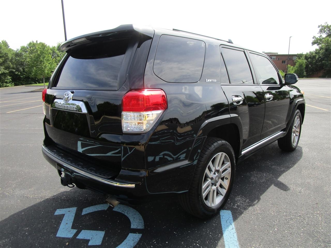 Toyota 4Runner Limited 4WD V6 2012