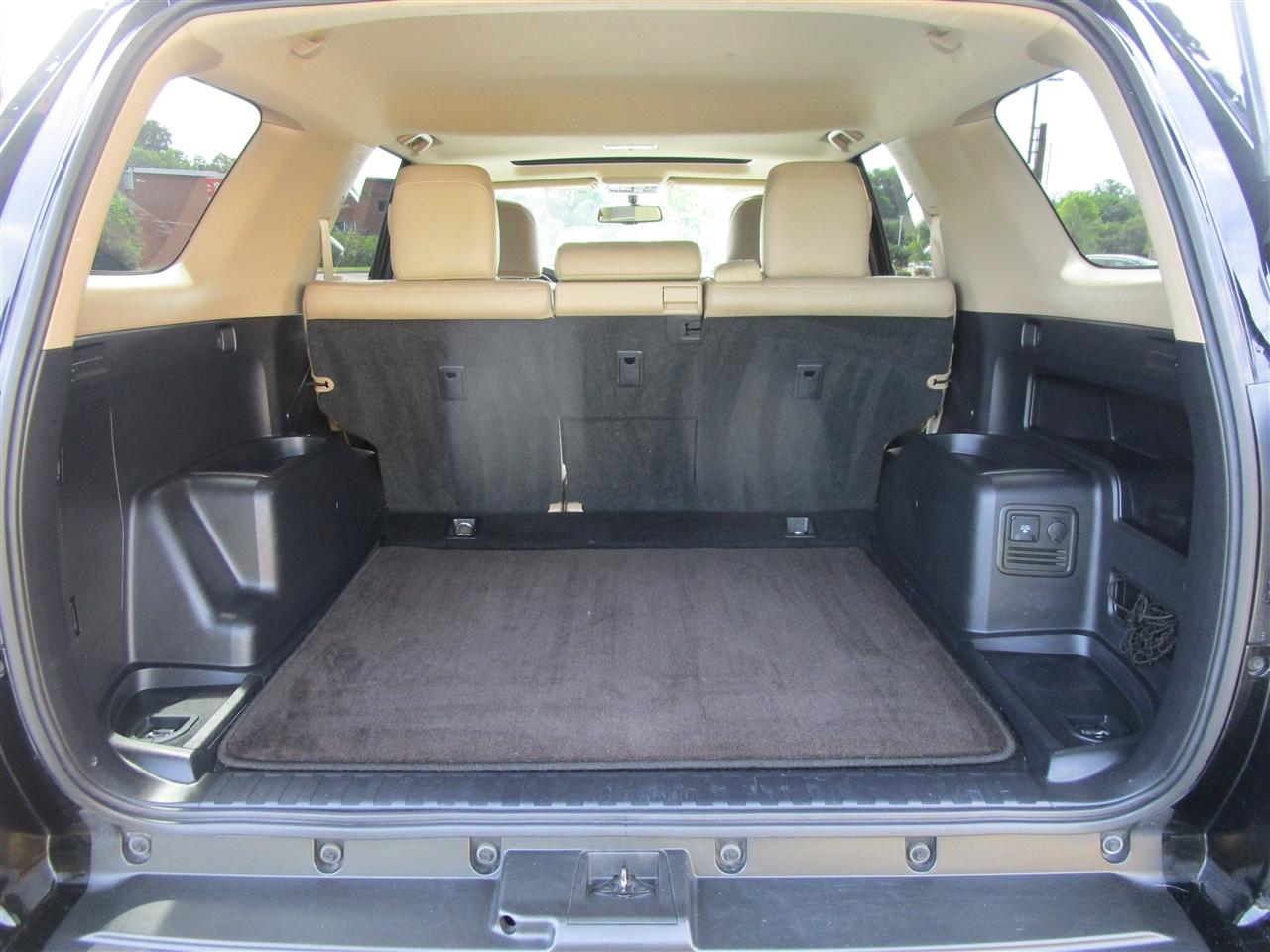 Toyota 4Runner Limited 4WD V6 2012
