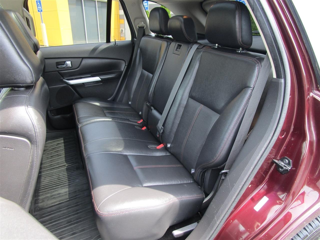 Ford Edge SEL FWD 2011
