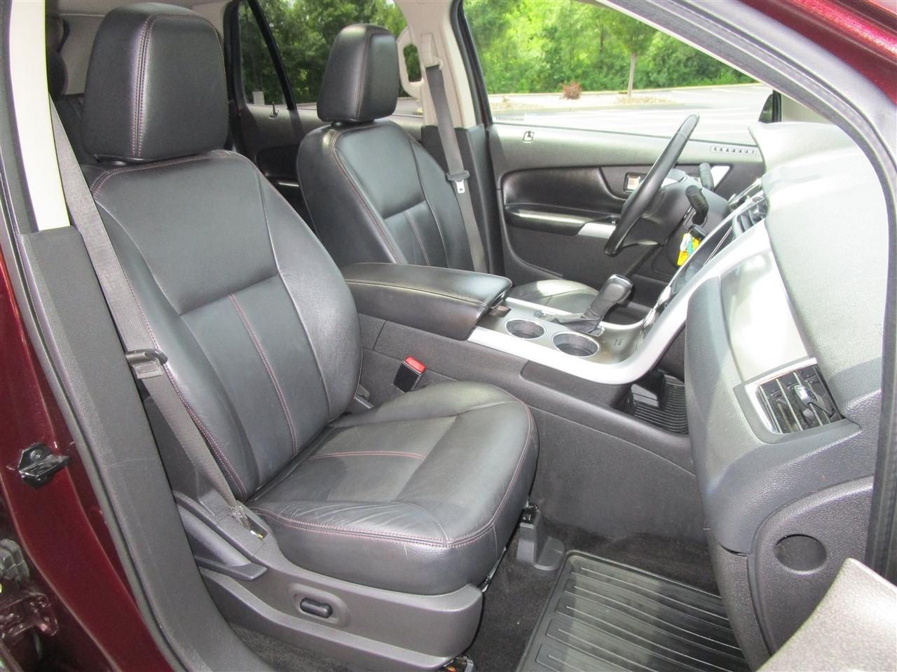 Ford Edge SEL FWD 2011